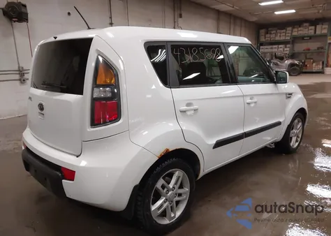 2011 Kia Soul + from USA, damaged, VIN KNDJT2A25B7260881